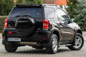 Toyota RAV4 - 3