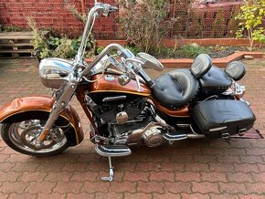 Harley Davidson Road King CVO 110 anniversary 105 - 4