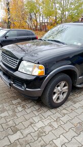 Ford Explorer III - 4