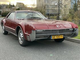 Oldsmobile Toronado De Luxe 1965r. - 4