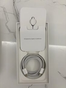 IPhone 15 128 GB, czarny, pudełko - 4