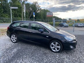 Astra J 1.6t 180KM Kombi 2011r - 4