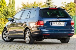 Volkswagen Golf - 4