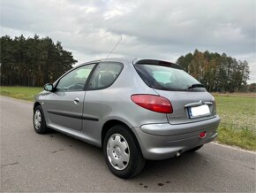 Peugeot 206 1.1 benzyna 191 tys 2001r klimatyzacja - 4