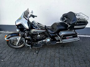 2010 Harley-Davidson Electra Glide Ultra Classic - 4