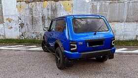 Lada Niva Taiga 1.7 4x4 + AC - 4