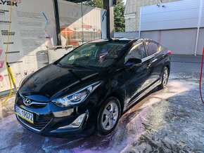 Hyundai Elantra 2015 automat korea garażowane niski przebieg - 4