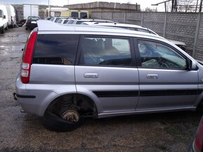 Honda HR-V 5 drzwi 1.6 benzyna 2001 r. na części - 4