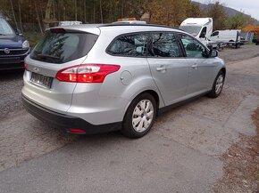 Ford Focus 1.6 77 kw - 4