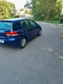 Volkswagen Golf - 4