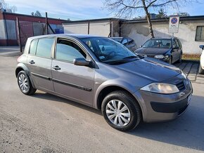 Renault Megane 1.4 - 5