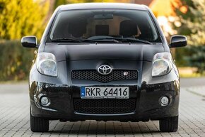 TOYOTA YARIS - 5