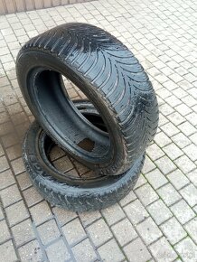 sprzedam opony  205/55/16 r 91 h m+s  VOYAGER  2 SZTUKI rok - 5