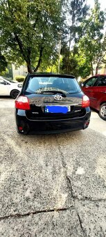 Sprzedam Toyota Auris - 5