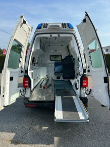 Volkswagen Transporter T6 - 2.0 TDI Ambulans / Karetka 4x4 - 5