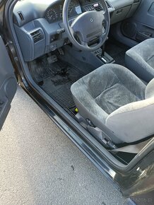 sprzedam renault clio 1,4 benzyna w automacie - 5