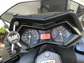 Yamaha T-Max 530 Skuter - 5