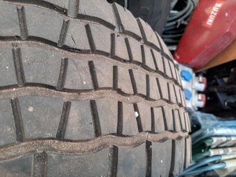 Opony 2 szt do ciężarówki 285/70 R 19,5 - 5