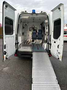 Renault Master 2.3 DCI Ambulans / Karetka - automatyczny - 5