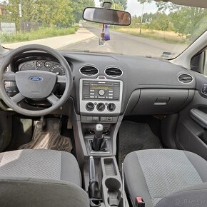 Ford Focus mk2 2005r 1.6 benzyna - 5