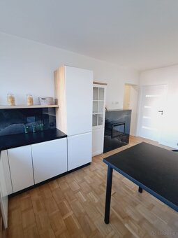 Mieszkanie o pow. 47.50m2, balkon, I piętro, Centrum - 5