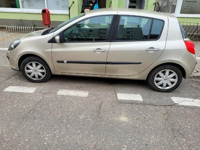 Renault Clio III 1.6 - 5