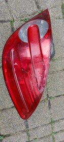 Używana lampa prawa tylna mercedes R251 - 5