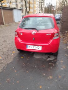 Sprzedam toyota yaris 2 ,poj.1.0 rok 2010 - 6