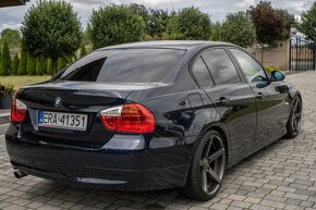 BMW E90 320i - 6