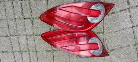 Używana lampa prawa tylna mercedes R251 - 6