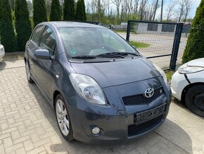 Yaris 1.8benzyna 2008r - 6