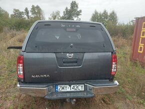 Nissan navara 2.5 tdi - 6