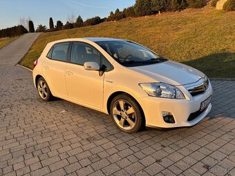 Sprzedam Toyota Auris 1.8 Hybryda - 7