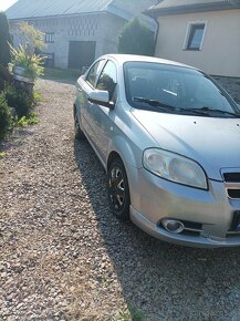 Chevrolet Aveo Sedan - 7