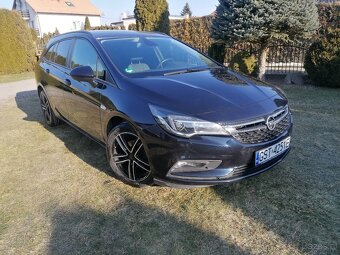 Opel Astra ST Business 1.6 diesel 2018 r 145000 przebieg - 7