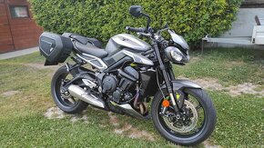 Triumph Street Triple 765 R--2023 - NOWY MODEL - 7