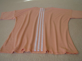 T-shirt, koszulka sportowa Adidas brzoskwiniowa rozm. M - 7