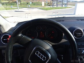 Audi a3 8p 1.9 TDI CARACTERE - 7