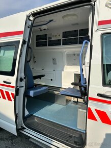 Volkswagen Transporter T6 - 2.0 TDI Ambulans / Karetka DSG - 7