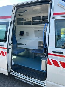 Volkswagen Transporter T6 - 2.0 TDI Ambulans / Karetka 4x4 - 7