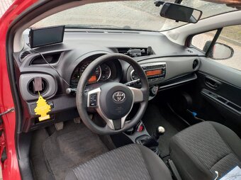 Toyota Yaris - 7