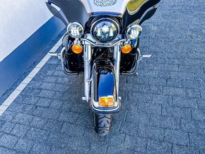 2010 Harley-Davidson Electra Glide Ultra Classic - 7