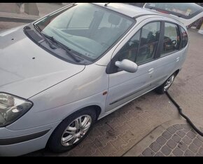 Sprzedam renault scenic - 7