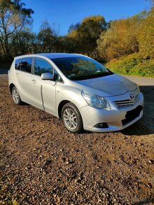 Toyota Verso 1.6 132 KM benzyna 7-os. - 8