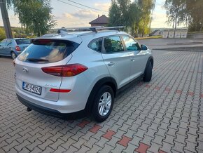 Hyundai Tucson sprzedam - 8