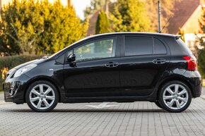 TOYOTA YARIS benzyna - 8