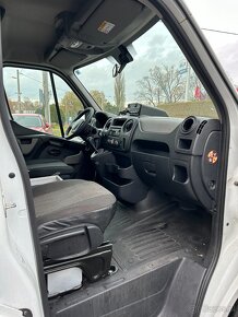 Renault Master 2.3 DCI Ambulans / Karetka - automatyczny - 8