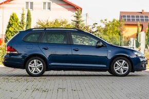 Volkswagen Golf - 8