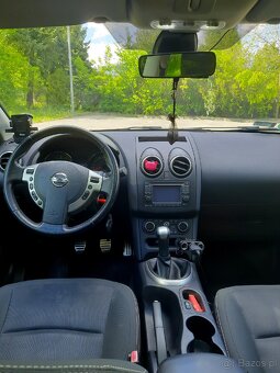 Nissan Qashqai z 2011r.- 1.6 benzyna. - 8