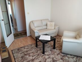 3 pokoje, 66m2, duży balkon, I p., umeblowane, ul. Podmiejsk - 9